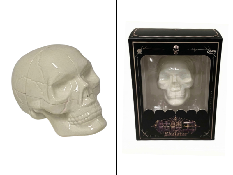 Calvin's Halloween 2x2 (Skeletor) - White