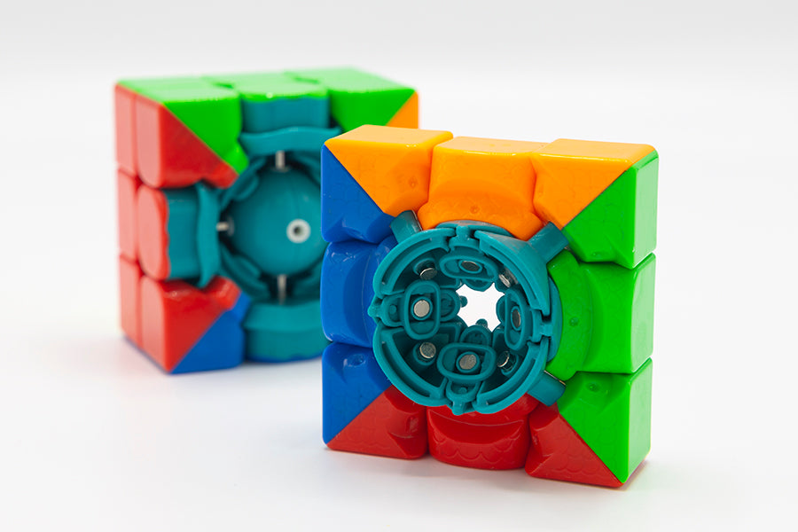 MoYu WeiLong WRM V9 3x3 (Ball-Core + MagLev + UV)