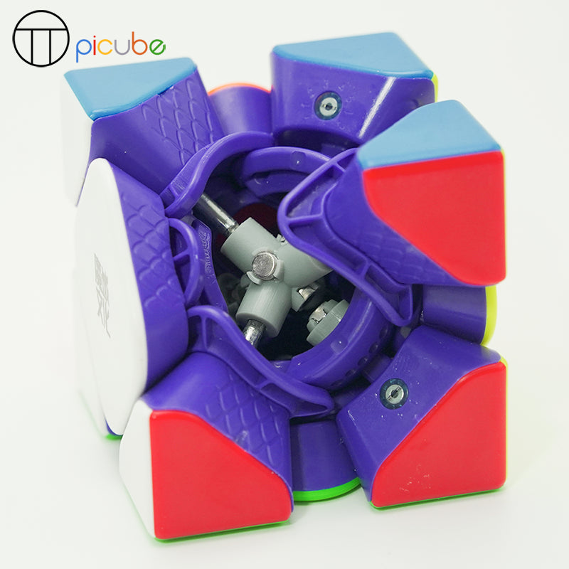 MoYu WeiLong Skewb (MagLev + PiCube Core-Magnetic)
