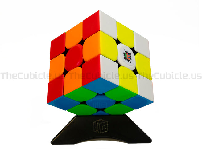 Cubicle GAN354